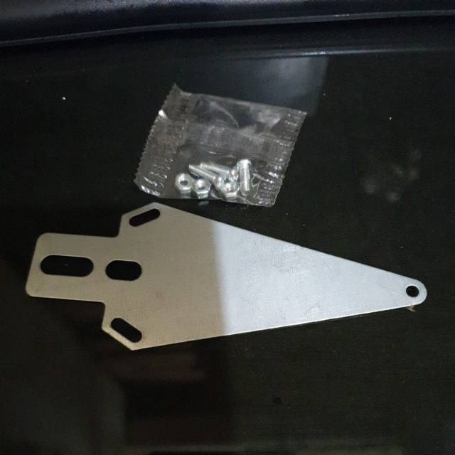 Breket ballast lampu hid