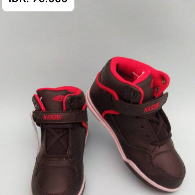 Sepatu kasogi