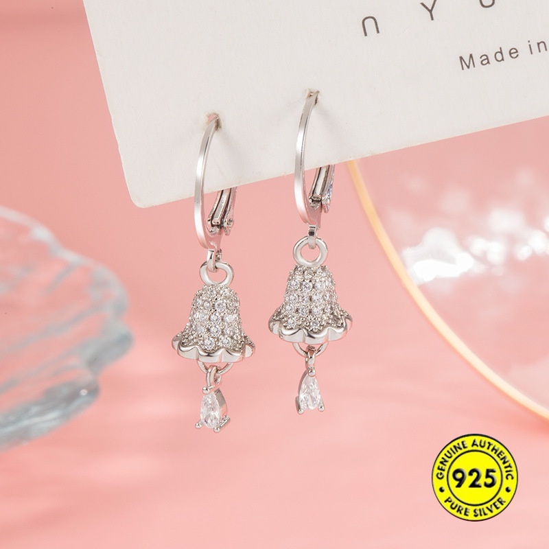 Anting Klip Bahan S925 Silver Aksen Berlian Gaya Korea Retro Untuk Wanita