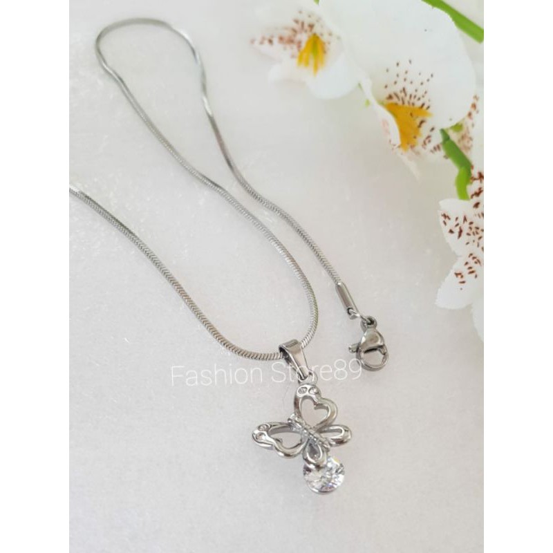 Ready Kalung Buterfly  Titanium Bestquality Emas Silver Antikarat selamanya bestseller kupu-kupu