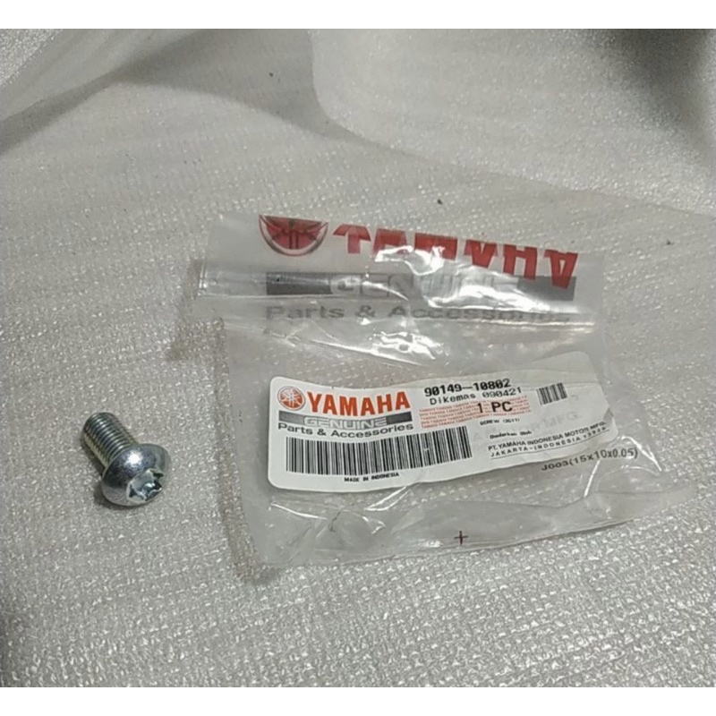 BOLT BAUT DUDUKAN KALIPER CAKRAM DEPAN VIXION OLD LAMA OVI NEW VIXION NVA NVL ORI YAMAHA 90149-10802