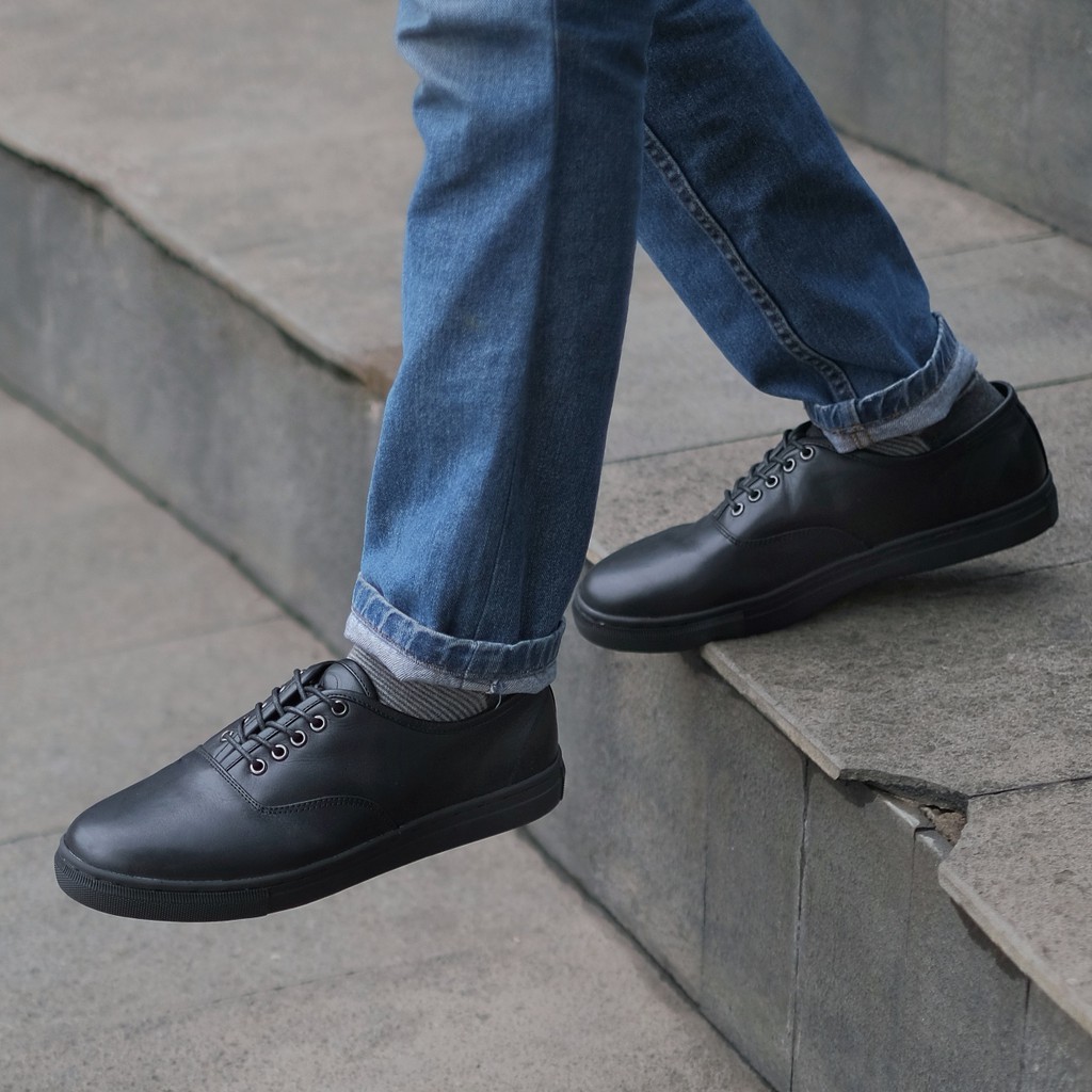 STEVE FULL BLACK |FORIND x Kenzio| Sepatu Casual Sneakers Kasual Polos Pria Ori Lokal Footwear Jalan