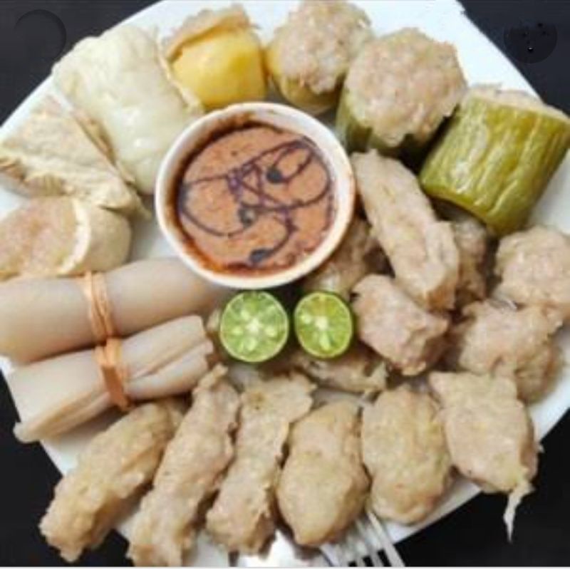 

siomay babi non halal min order 30pc PO cm 2hr
