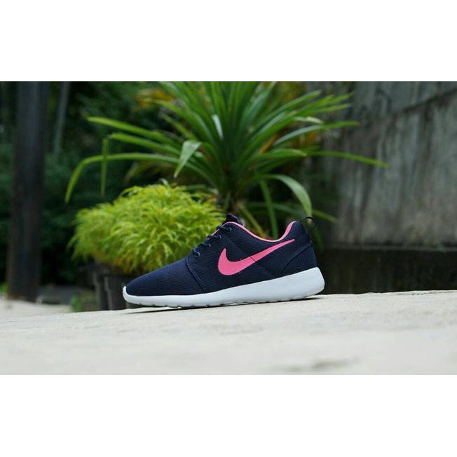 NEW NIKE ROSHE RUN SIZE 36-40 SEPATU WANITA SPORTS LARI PINK PUTIH HITAM - HITAM, 37 FREE ONGKIR