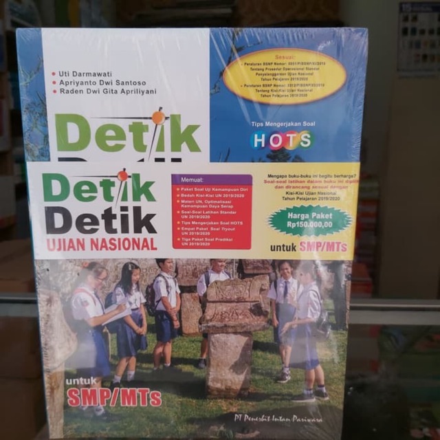 

Buku Paket Detik Detik UN SMP/MTS Tahun 2019/2020