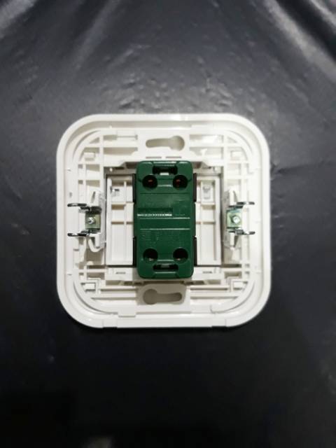 Panasonic Engkel Besar Single