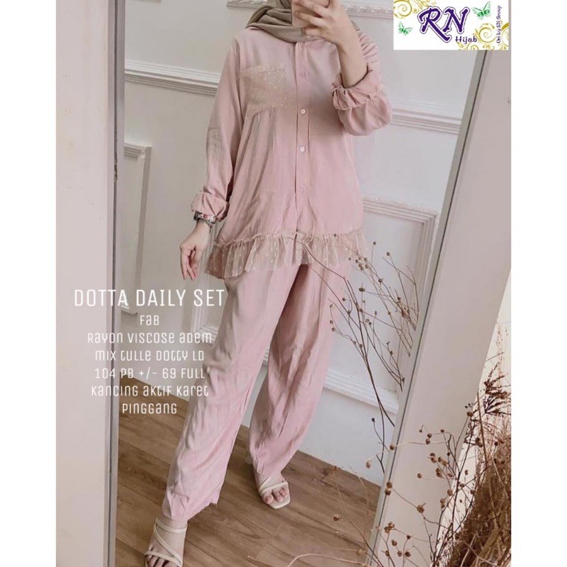 DAILY BLOUSE DOTTA set