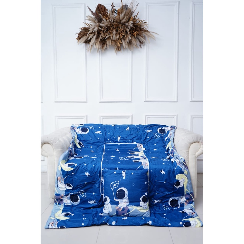 Balmut Bantal Selimut yg bisa dilipat jadi bantal Queen size 150x200cm