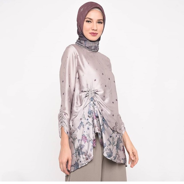 Lyra top by riamiranda