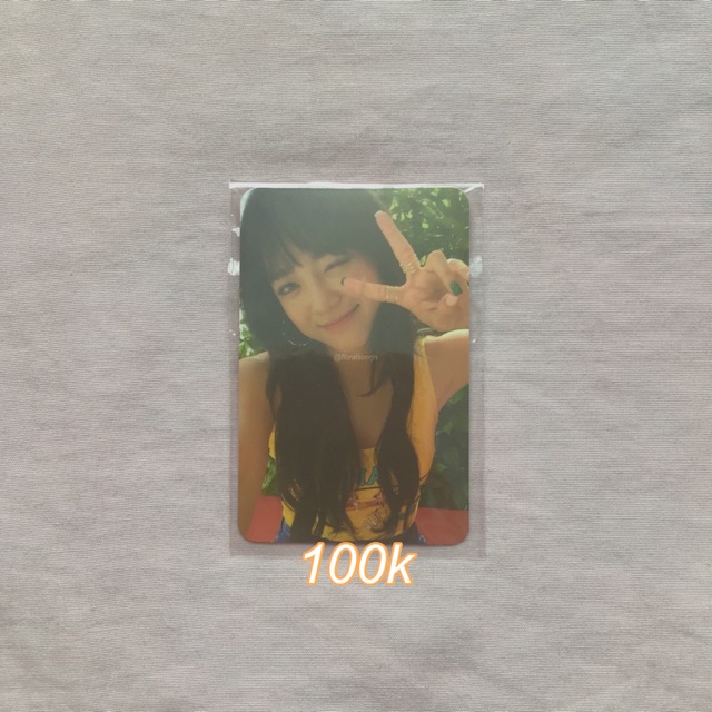 Sejeong Gugudan Semina Photocard
