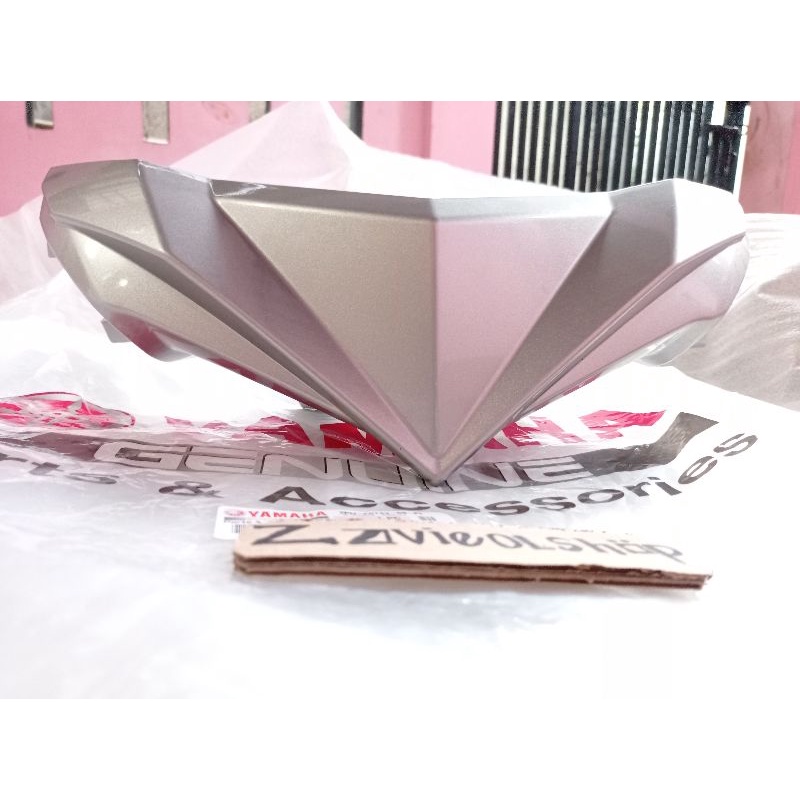 COVER BATOK DEPAN MIO M3 SILVER GLOSSY ORIGINAL YAMAHA