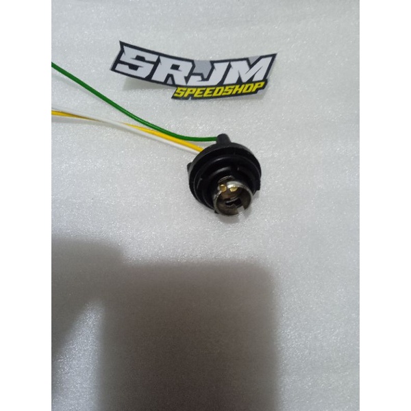 PITING FITING LAMPU BELAKANG UNIVERSAL