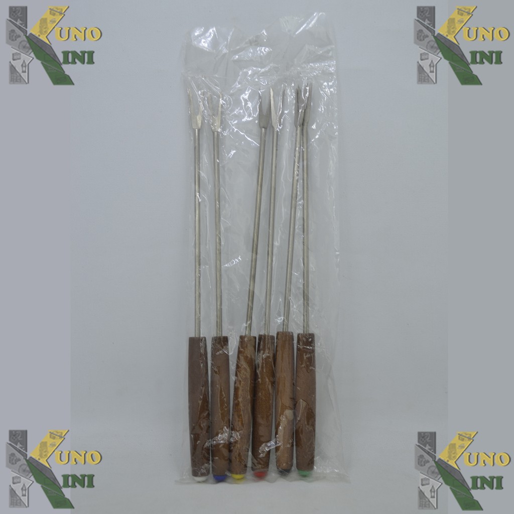 TUSUKAN PEMANGGANG DAGING