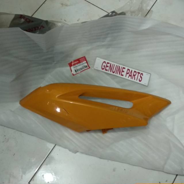Sayap Atas Blade Lama Oren Orange Kiri 64450-KWB-920CBO Ori Orginal Ahm