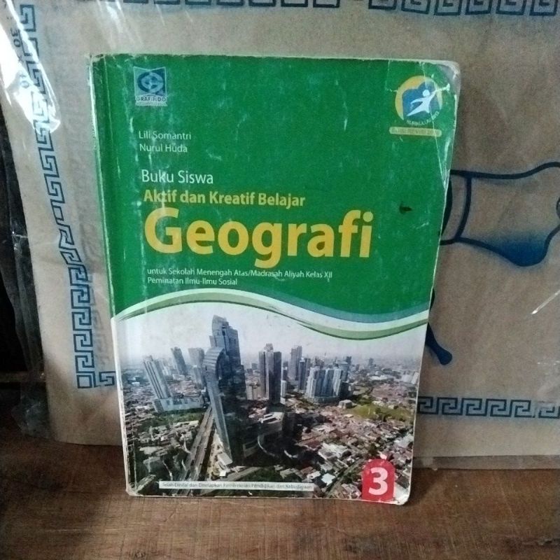 GEOGRAFI KELAS 12/XII SMA