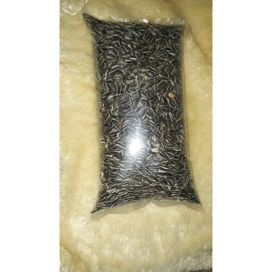 Biji Bunga Matahari / Kuaci / kwaci  1 Kg / 1000 gram