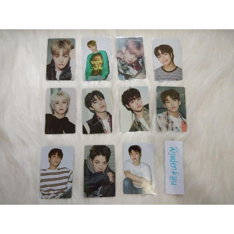 OFFICIAL Treasure CH 3 Photocard Benefit Apple Music Appmus - Treasure Chapter 3 PC Black / White