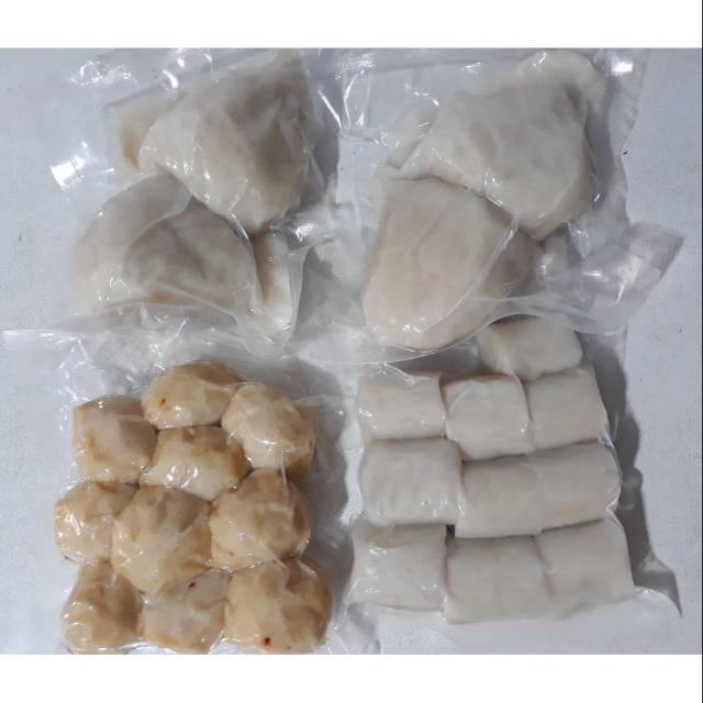 

2pcs Pempek kapal selam + 10pcs Pempek kecil