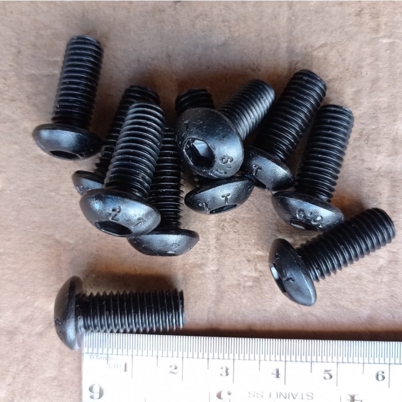 BAUT L BUTTON M8 X 20 BAJA / BAUT L M8 X 20 BUTTON / BAUT L BUTTON M8X20 BAJA HITAM / BAUT M8 / BAUT