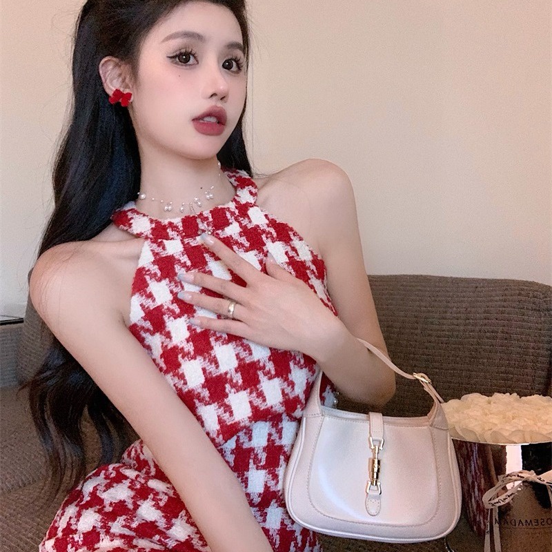 Gaun Mini Berlian Imitasi Hollow Merah Houndstooth Halter Gaun Musim Panas Bahasa Perancis Baru Lehe