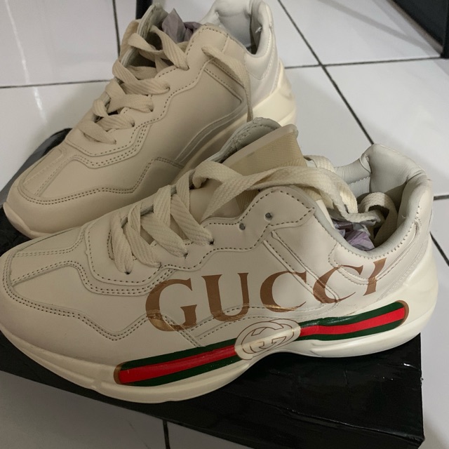 Sneaker Rhyton Gucci Leather 001