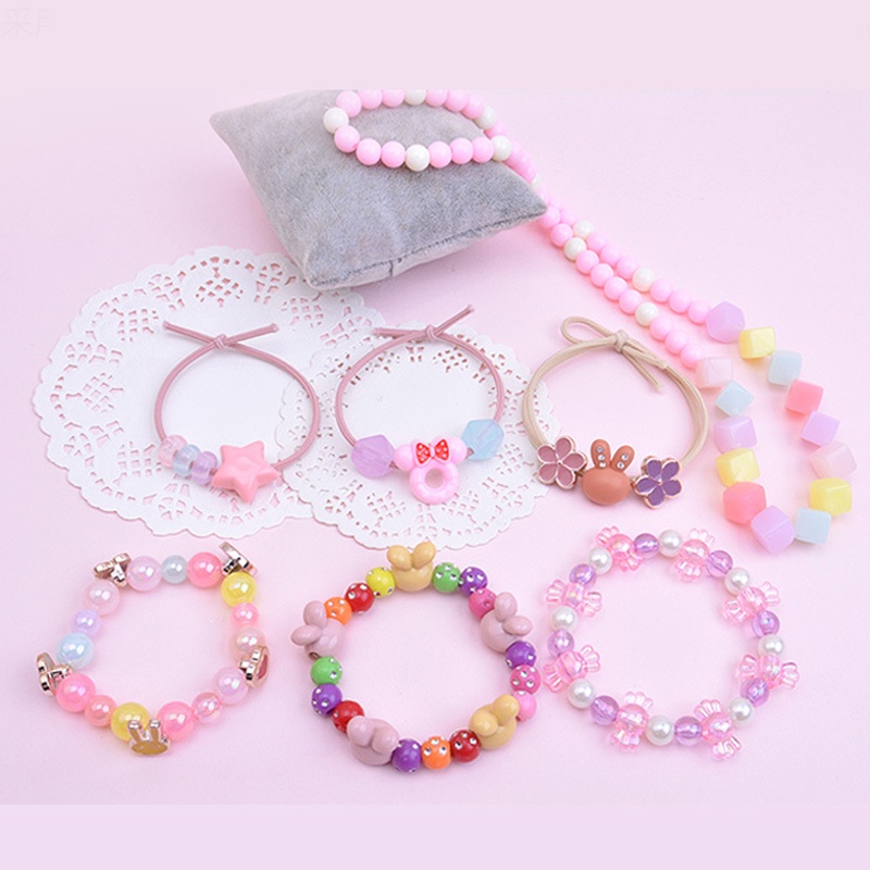 24 Grid Smiley Huruf Manik-manik Kotak Set DIY Mainan manik edukasi anak/ DIY Meronce Kalung Gelang Anak Elastis Tali Alat Set DIY Kerajinan Bahan Akrilik Alfabet Manik-manik Kit