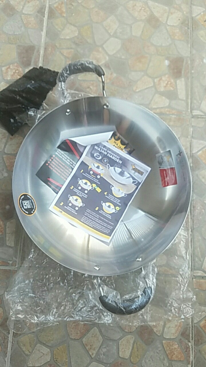 Wajan Harden Golden Flying Fish Original 38cm