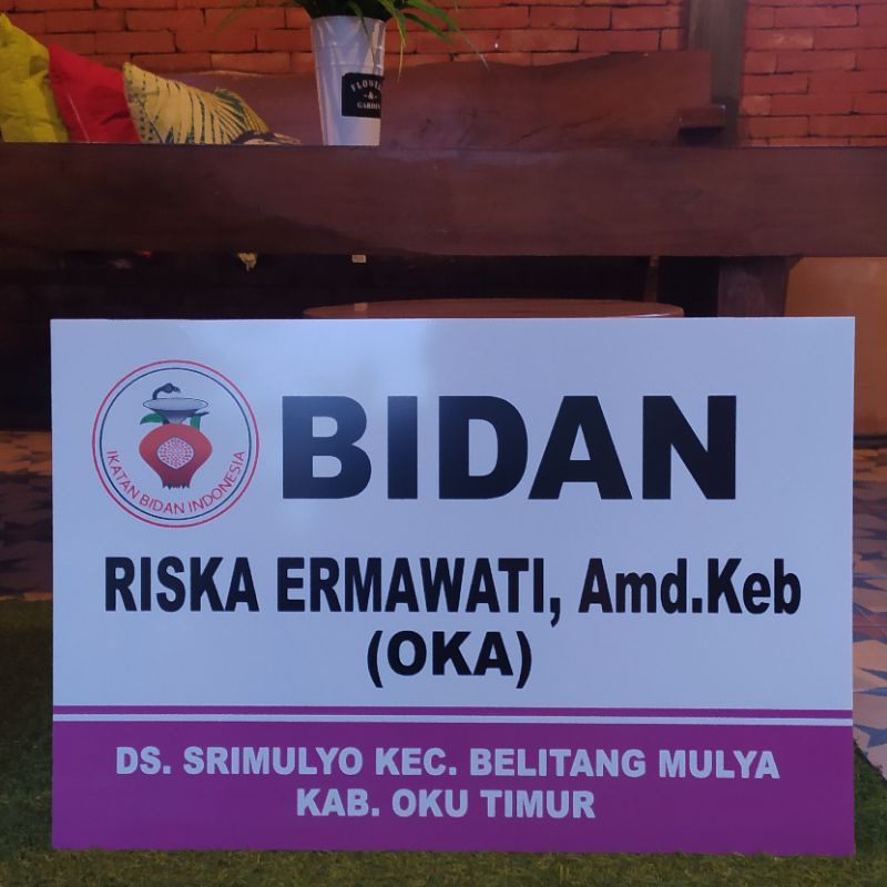 

Papan Nama/Plakat Akrilik Outdoor / Indoor uk. 60x40,60x60, 70x50, 50x50, 50x40, 50x30