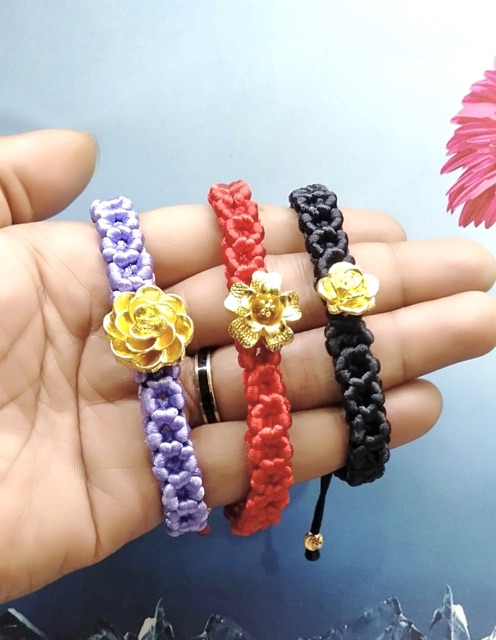 Gelang tangan wanita // gelang rajut tali // gelang charm// perhiasan // gelang