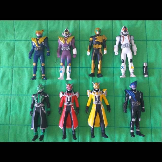 Preloved Figur Bandai