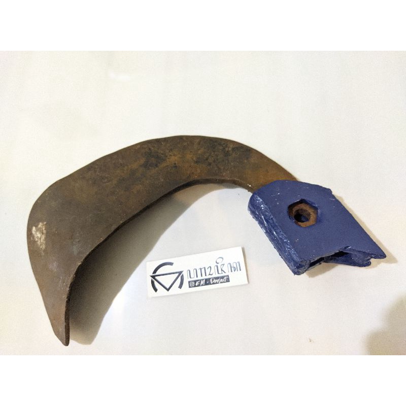 Karah pisau traktor lotary