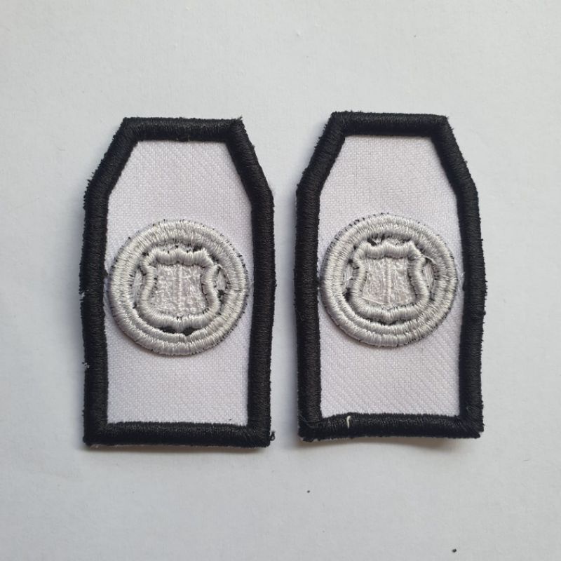 Bordir monogram buat kerah Satpam