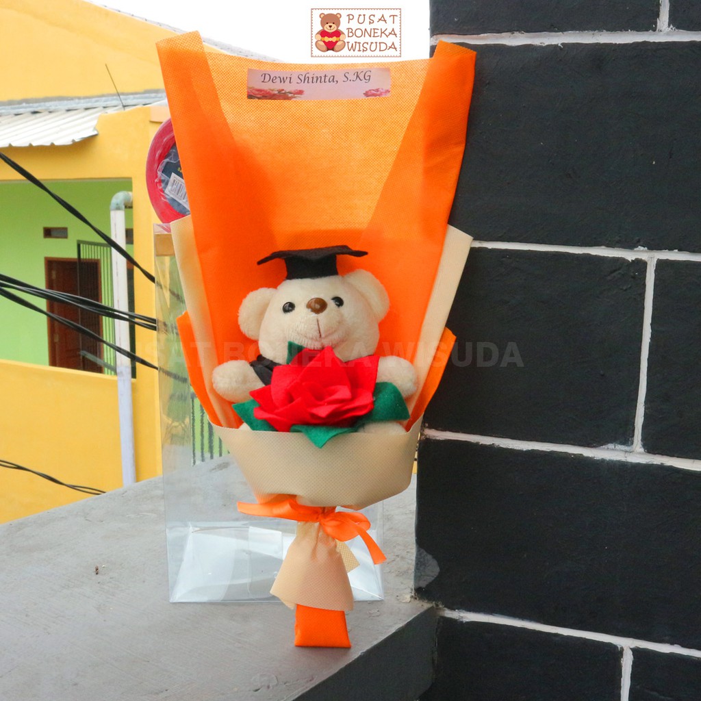 Buket boneka wisuda hadiah bucket kain flanel kado graduation bunga palsu anniversary pacar ultah