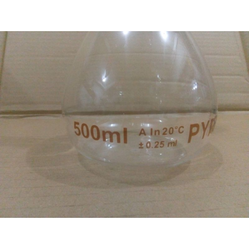 labu ukur, volumetric flask 500 ml pyrex grade A