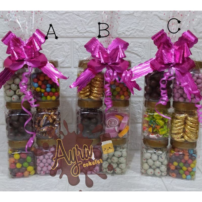 

Paket coklat lebaran/hampers coklat/paket coklat murah/parsel coklat lebaran / parsel natal / hampers natal / parsel valentine / hampers valentine / parsel tahun baru