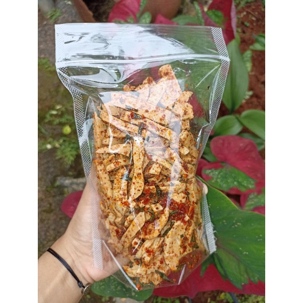 

basreng pedas daun jeruk