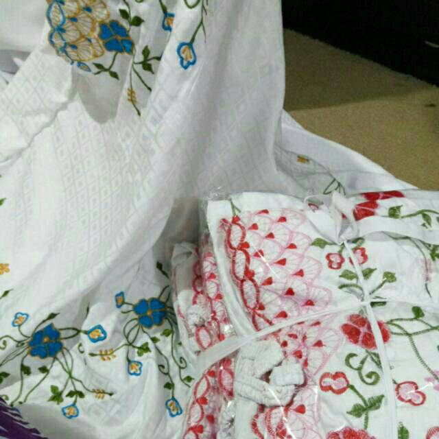 RUKUH TERUSAN SEMI SUTRA BORDIR