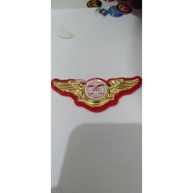 wing Pai advokat akrilik