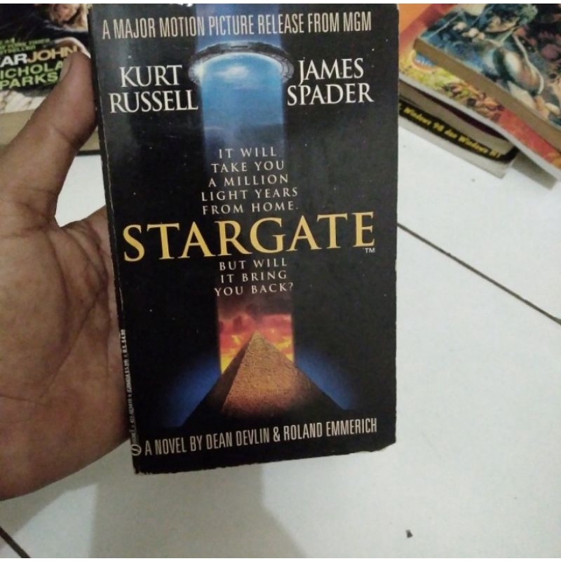 

BUKU IT WILL TAKE YOU A MILION LIGHT YEARS FROM HOME STARGAYE BUT WILL