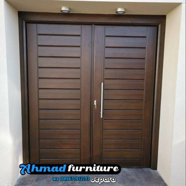 Pintu kupu tarung full kayu jati