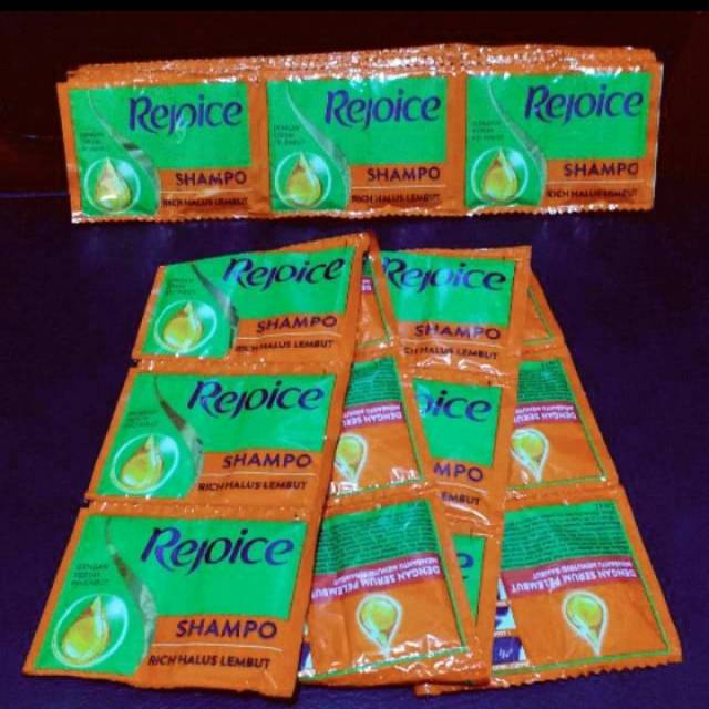 Shampo Rejoice sachet