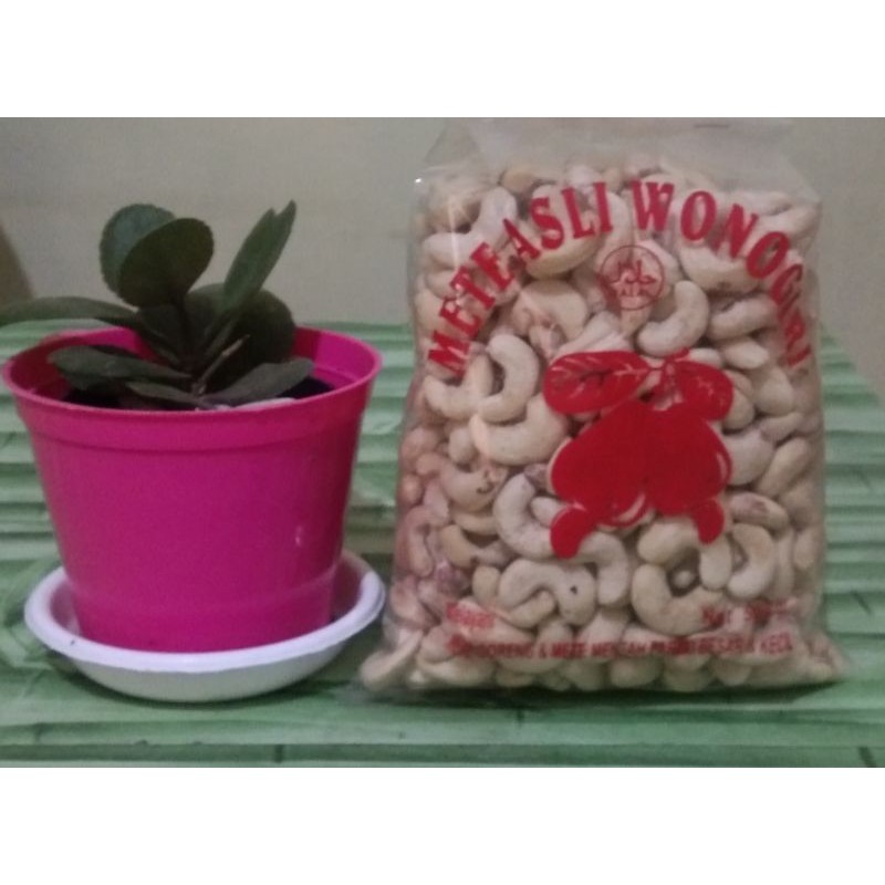 

kacangmetementah1/2kg