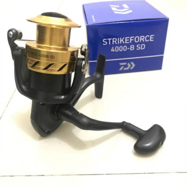 Reel Daiwa Strikeforce 4000 - B SD