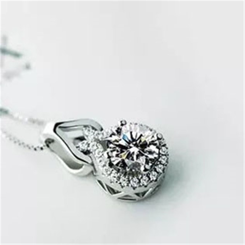 [Ready Stock]Cute Fashion Gourd Jeweled Pendant Simple Hollow Necklace