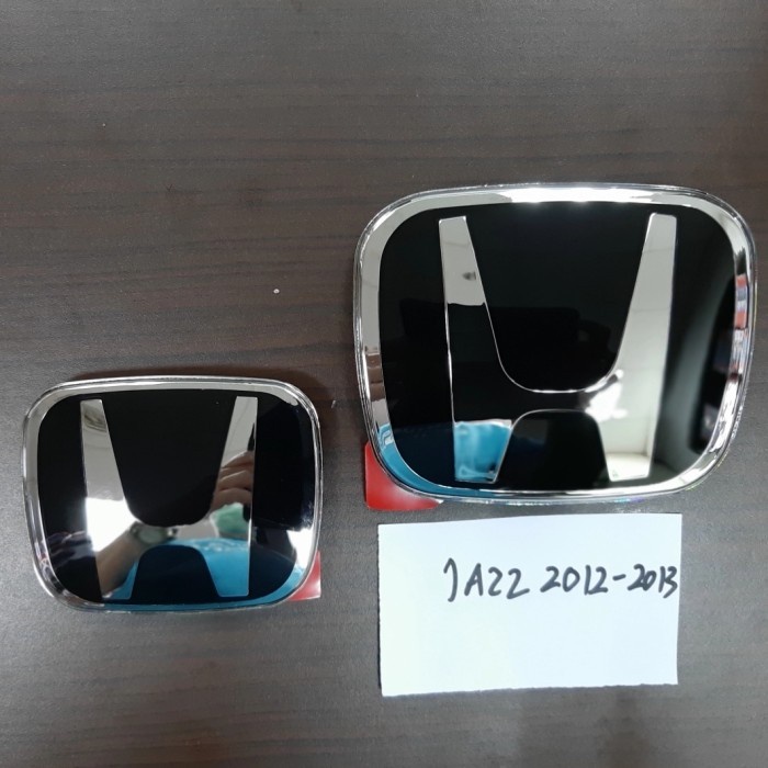 Emblem set mobil Honda Jazz 2012-2013 black crum Logo Honda