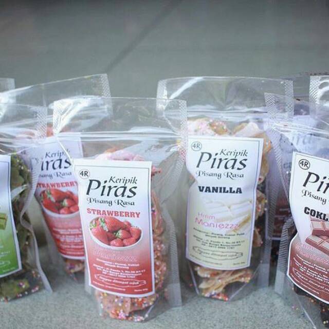 

KERIPIK PIRAS , KRIPIK DENGAN INOVASI BARU ENAK RENYAH , DAN TENTUNYA BIKIN KALIAN KETAGIHAN