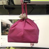 

TAS KAIN / SPONBOND / GOODIE BAG BESEK / KOTAK NASI SERUT 22 X 22