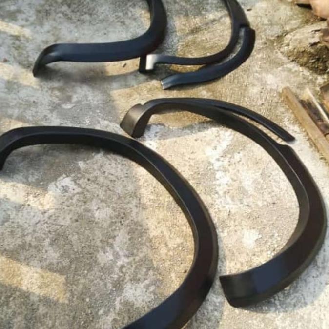 Over Fender Xtrail T30