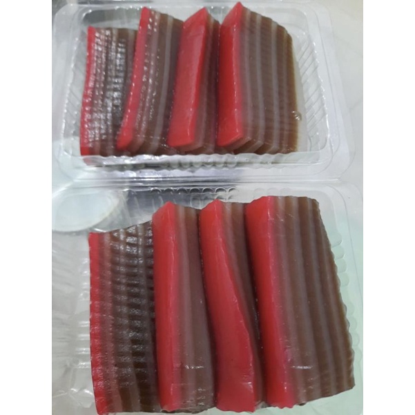 

kue pepe sagu 1 pack isi 4 potong /home made by po 2 hari