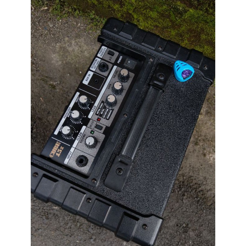 ampli gitar roland cube 15x